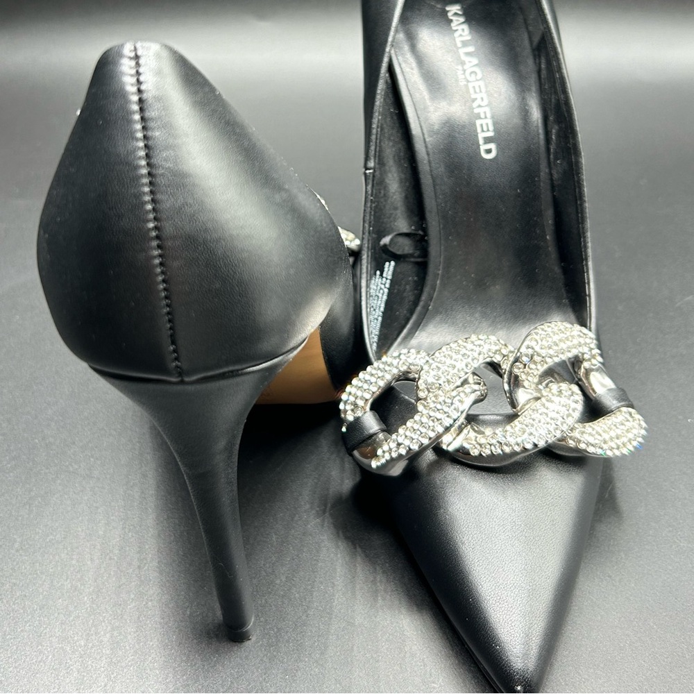 Karl Lagerfeld Black Pointy Toe Stilettos w/Link Chain Design Over Toe - Picture 4 of 12